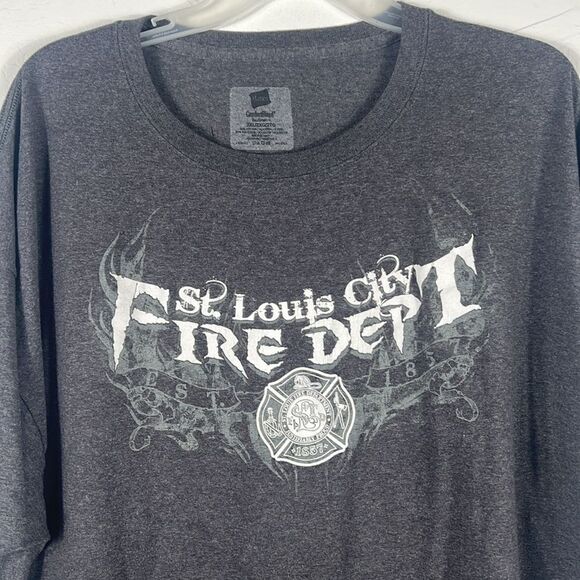 🔥🔥 ST. LOUIS FIRE DEPARTMENT Graphic Tee Charcoal Gray - Men Sz 2XL - PERFECT - Picture 1 of 6